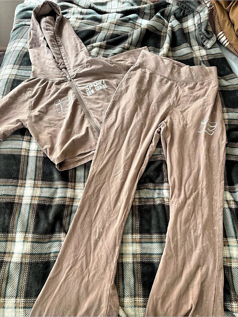 Girls Large Brown Sport Hoodie Set Like New